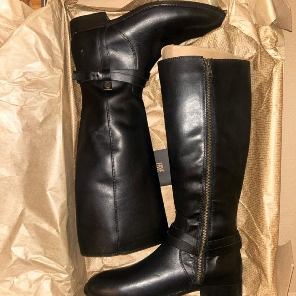 Frye Women's Black Boots